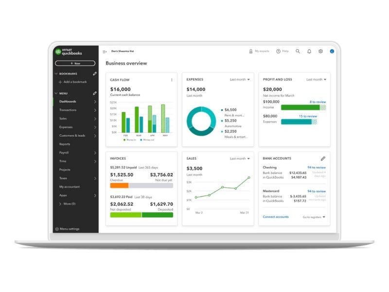 Computer with Quickbooks on the screen